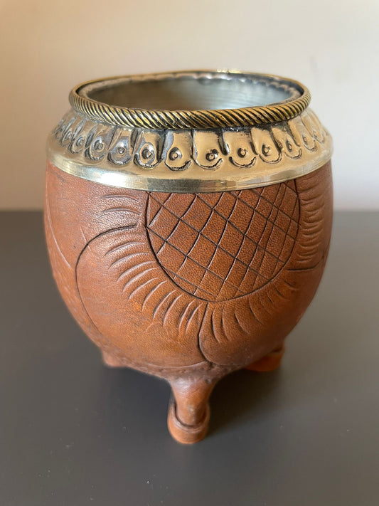 MATE TORPEDO CINCELADO CUERO MARRÓN