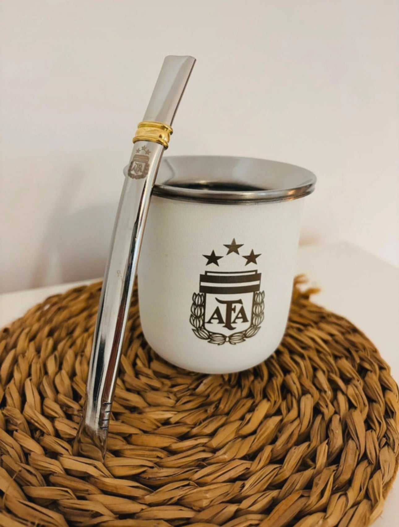 Mate y bombilla