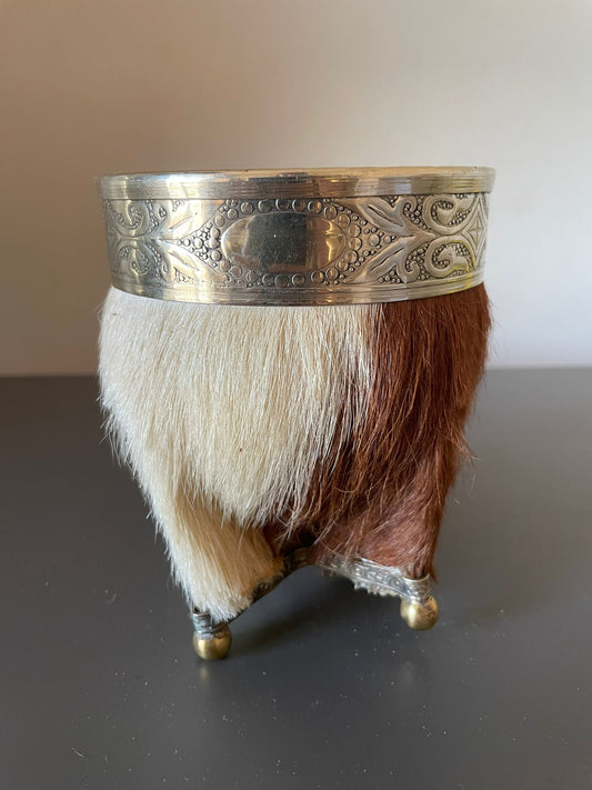 MATE IMPERIAL DE CUERO PELUDO CON BASE DE ALPACA